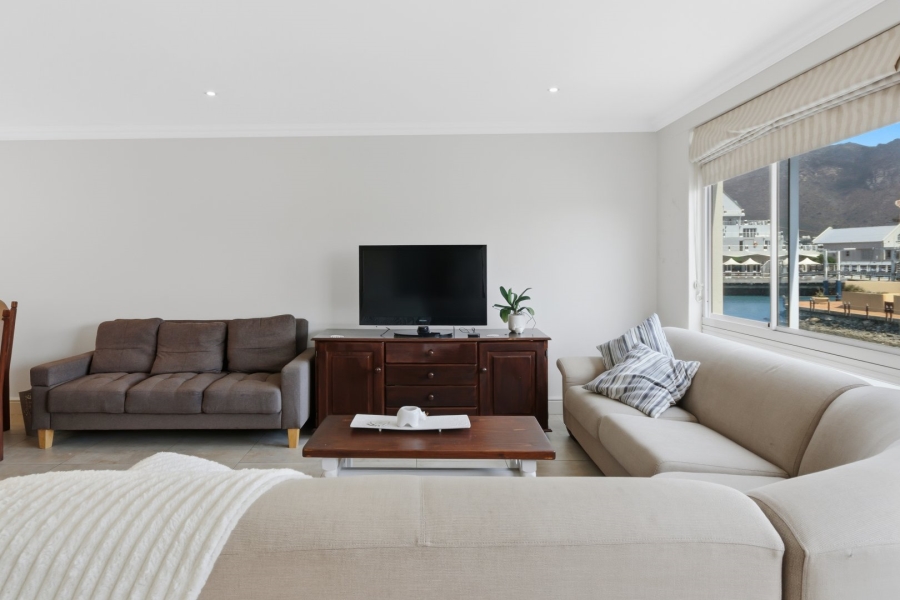 4 Bedroom Property for Sale in Harbour Island Western Cape